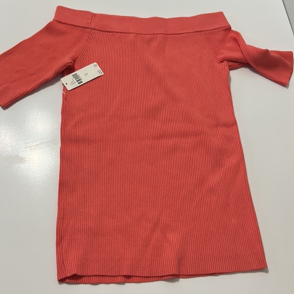 Anthropologie Women's Ribbed Off Shoulder Knit Shirt Size Medium Coral - Picture 6 of 7